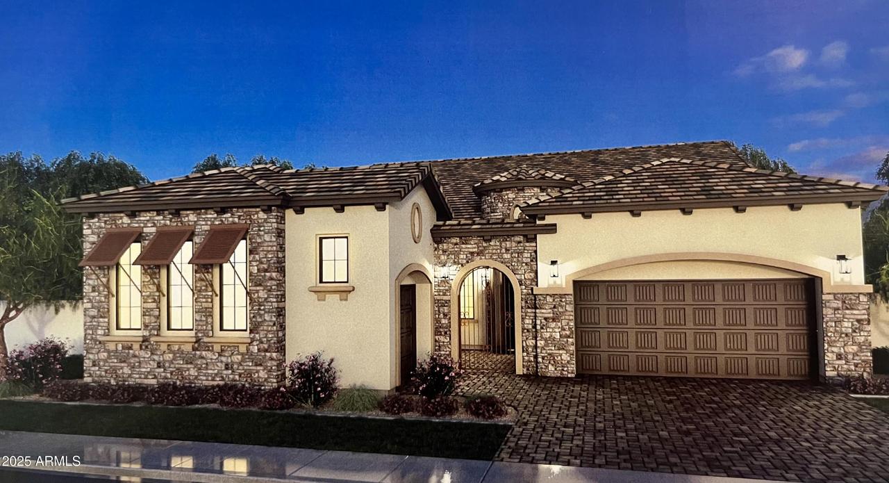 1075 E Gleneagle Dr., Chandler, AZ 85249