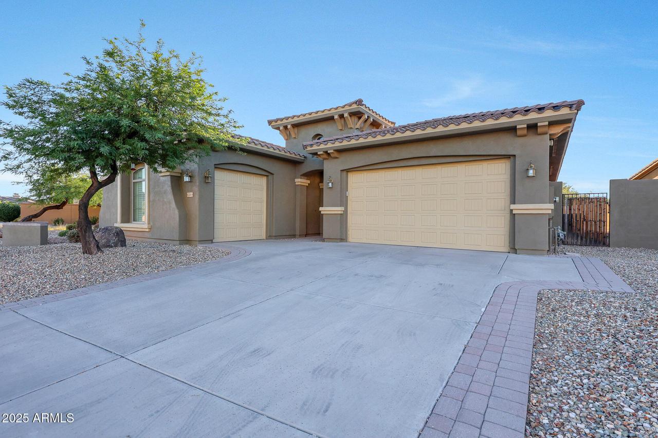 2288 N 156th Dr., Goodyear, AZ 85395
