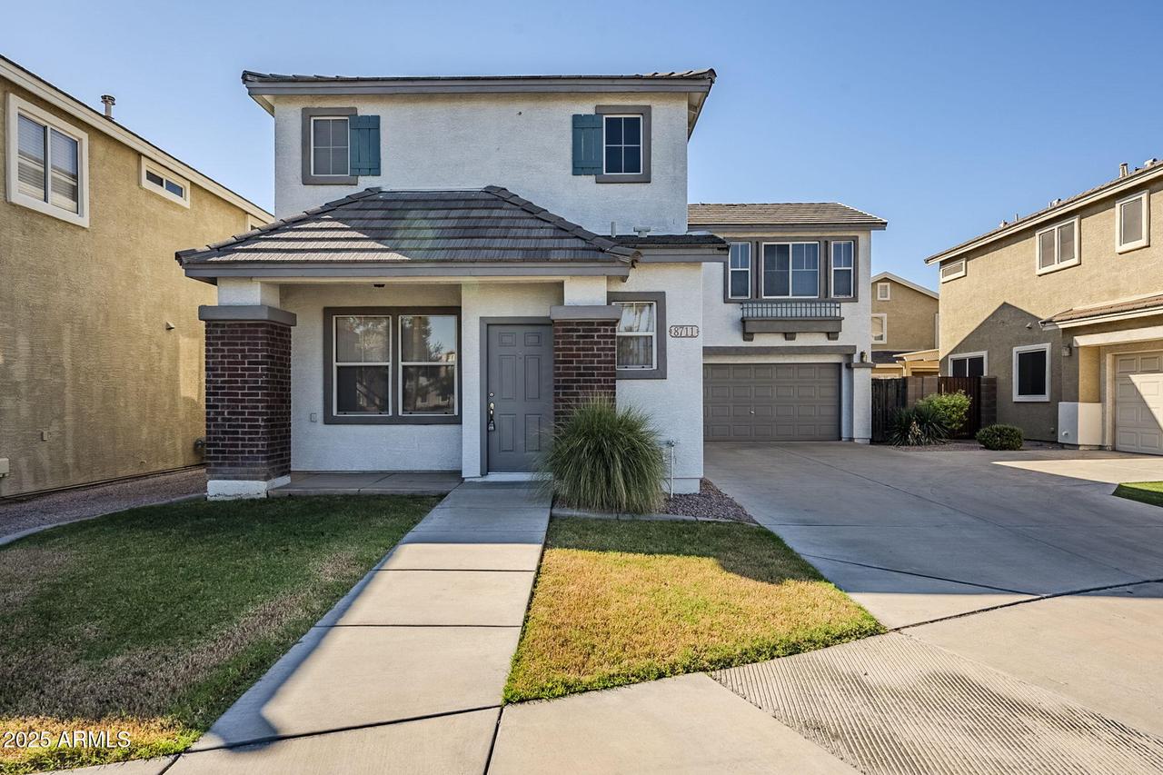 8711 E Kiva Ave., Mesa, AZ 85209