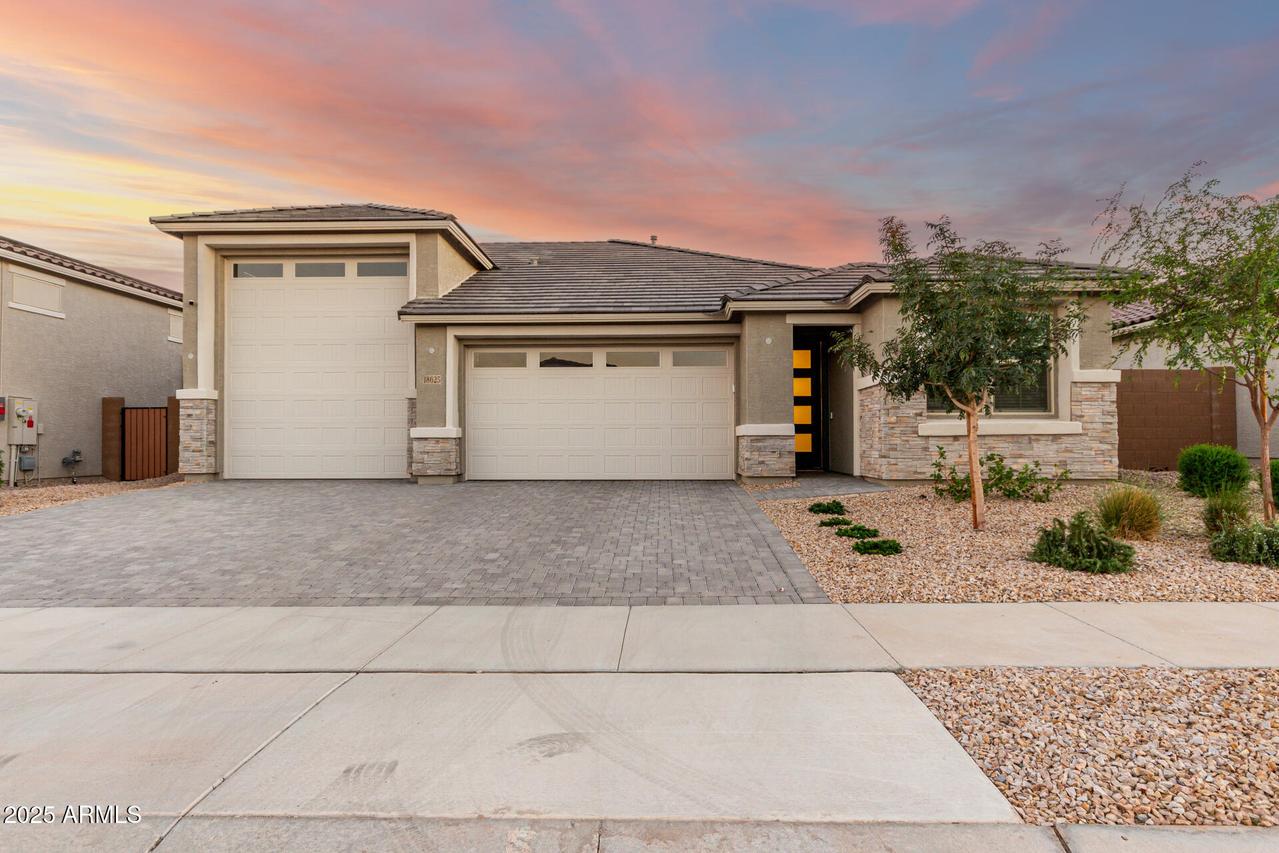 18625 W Cottontail Ln., Wittmann, AZ 85361