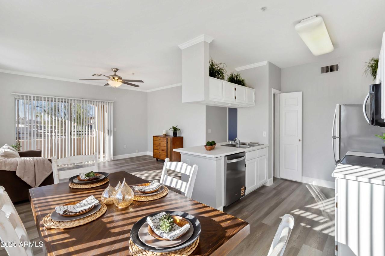 5401 E Van Buren St. #2072, Phoenix, AZ 85008