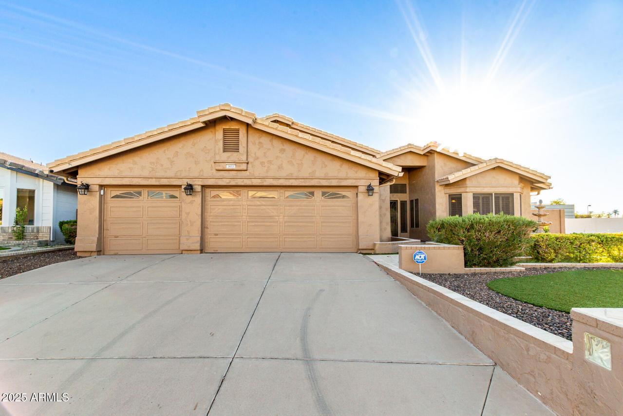 5633 W Saguaro Dr., Glendale, AZ 85304