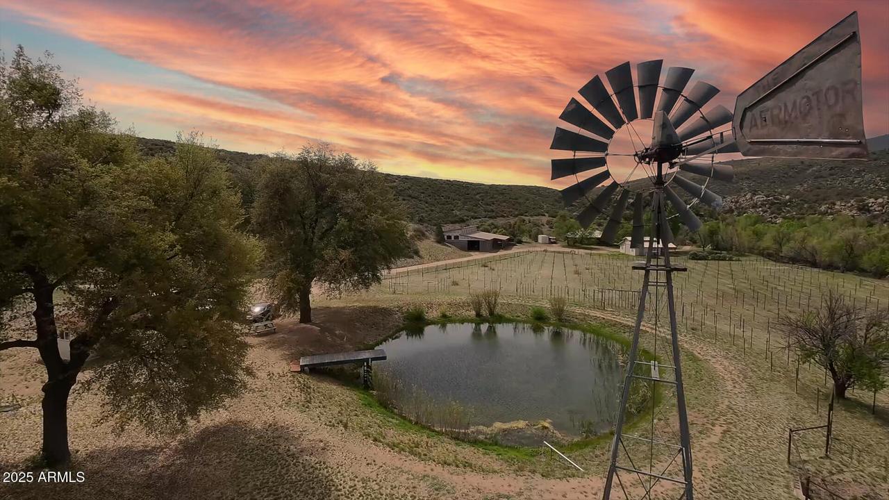 1360 S Grisby Rd., Skull Valley, AZ 86338