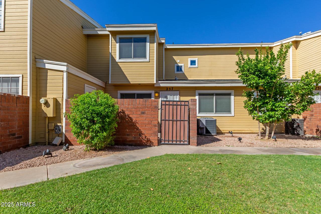 510 N Alma School Rd. #257, Mesa, AZ 85201