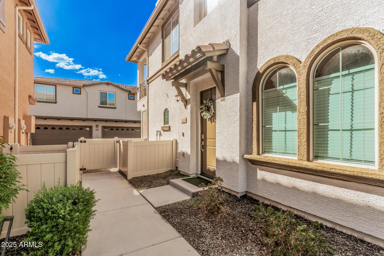 4100 S Pinelake Way #124, Chandler, AZ 85249