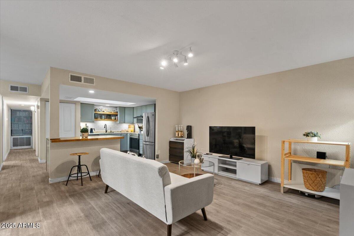 640 N Hobson Rd., Mesa, AZ 85203