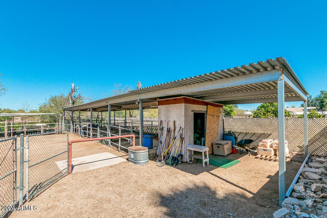848 E Roberts Rd., Phoenix, AZ 85022
