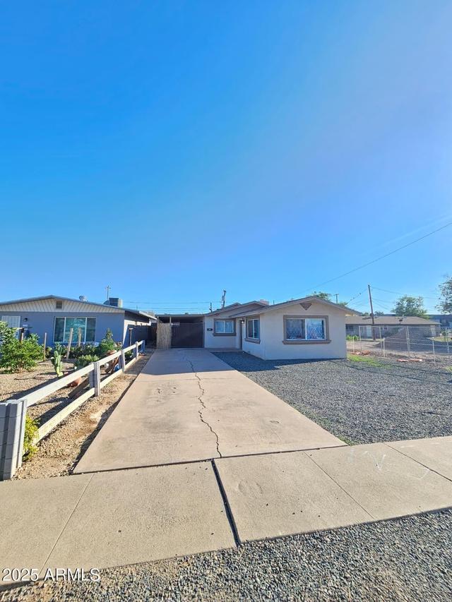 5951 W Glenn Dr., Glendale, AZ 85301