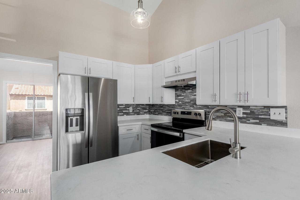 4601 N 102nd Ave. #2202, Phoenix, AZ 85037