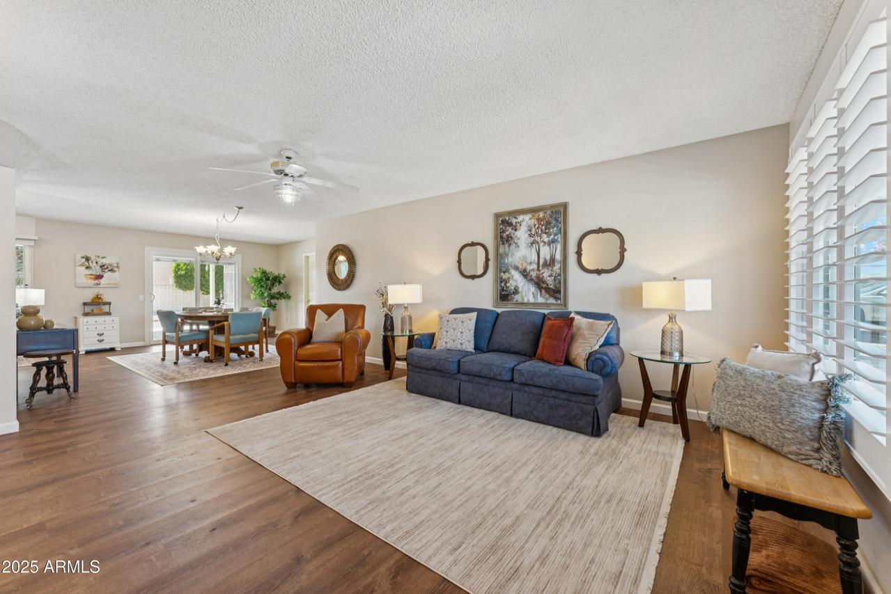 9831 W Pebble Beach Dr., Sun City, AZ 85351