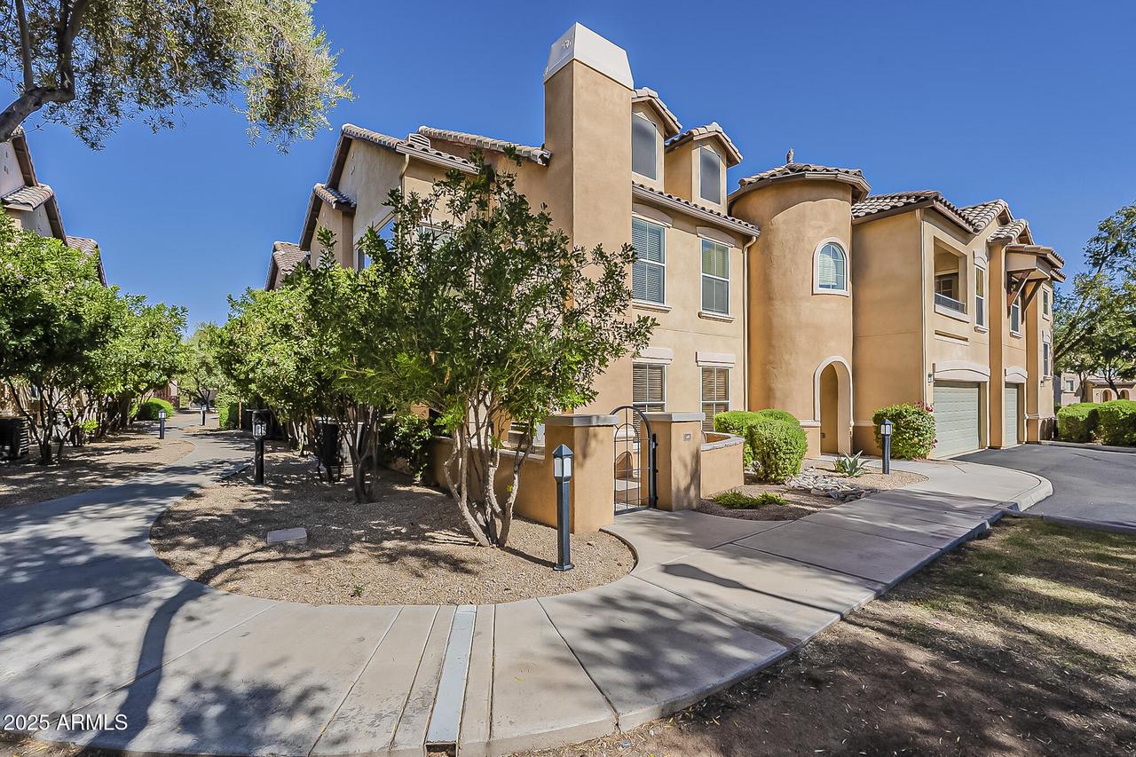 14575 W Mountain View Blvd. #411, Surprise, AZ 85374