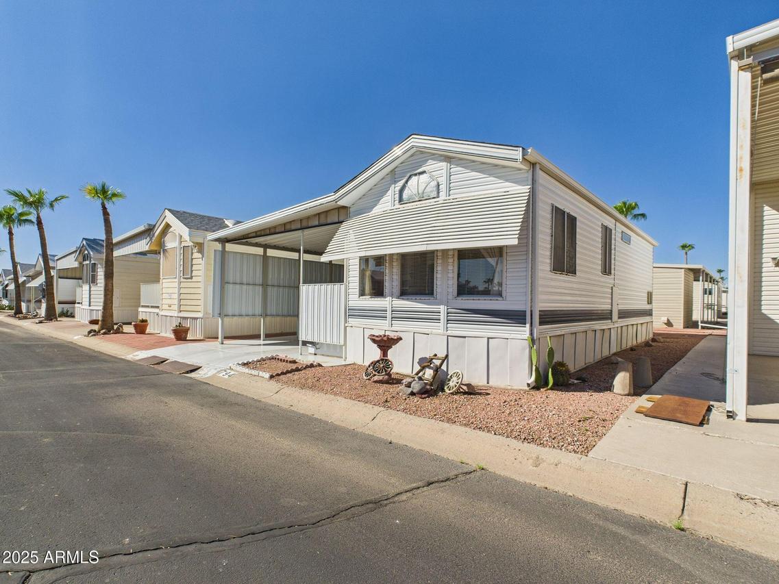 794 S Cinnabar Dr., Apache Junction, AZ 85119