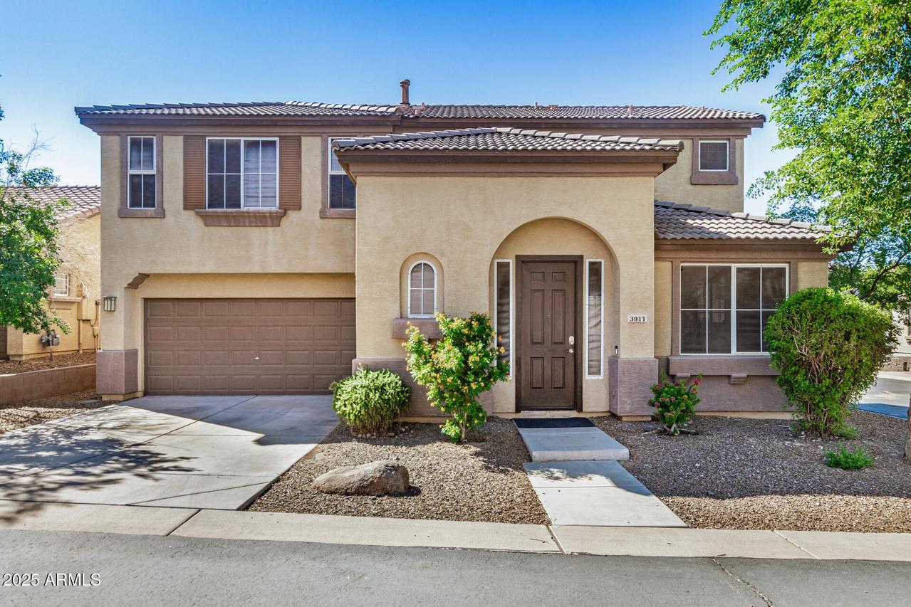 3911 E Pollack St., Phoenix, AZ 85042