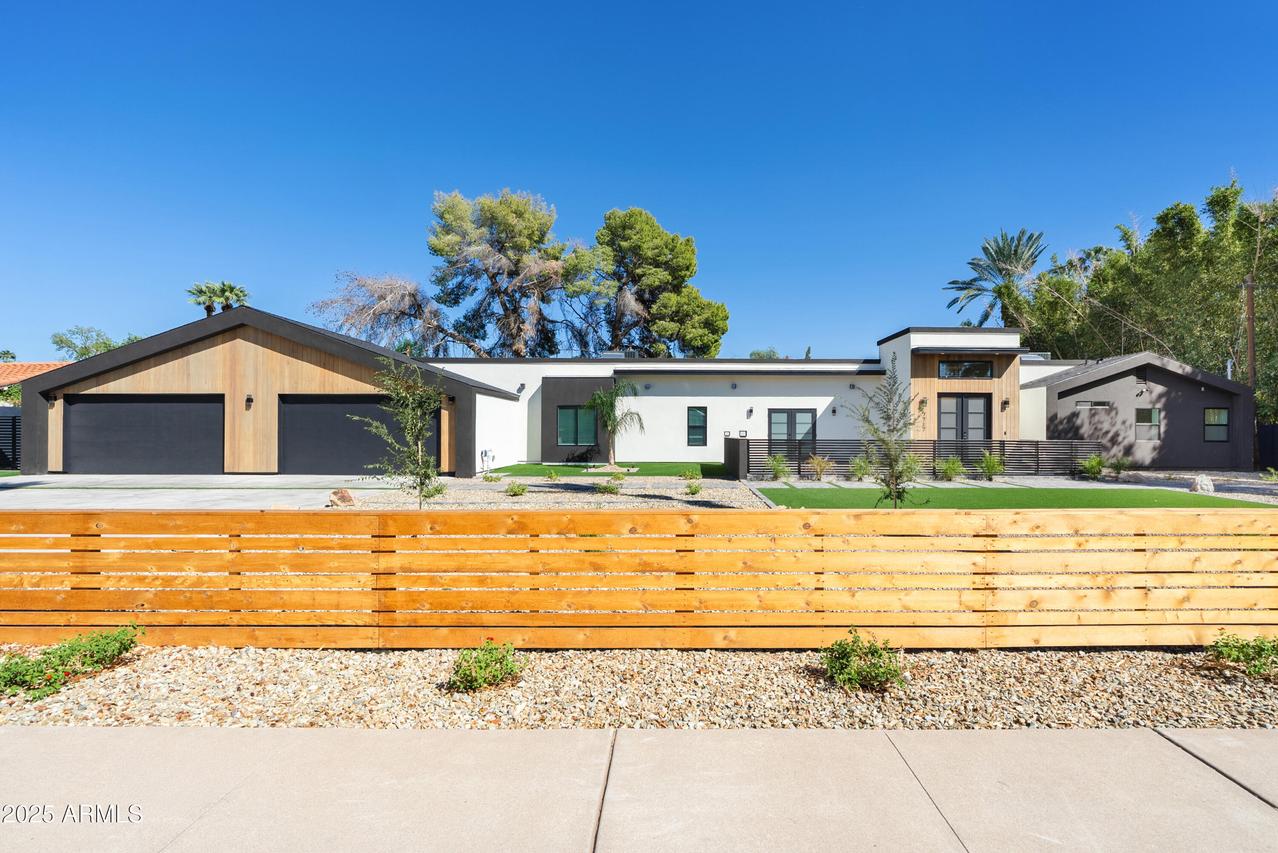 7717 N 7th Ave., Phoenix, AZ 85021