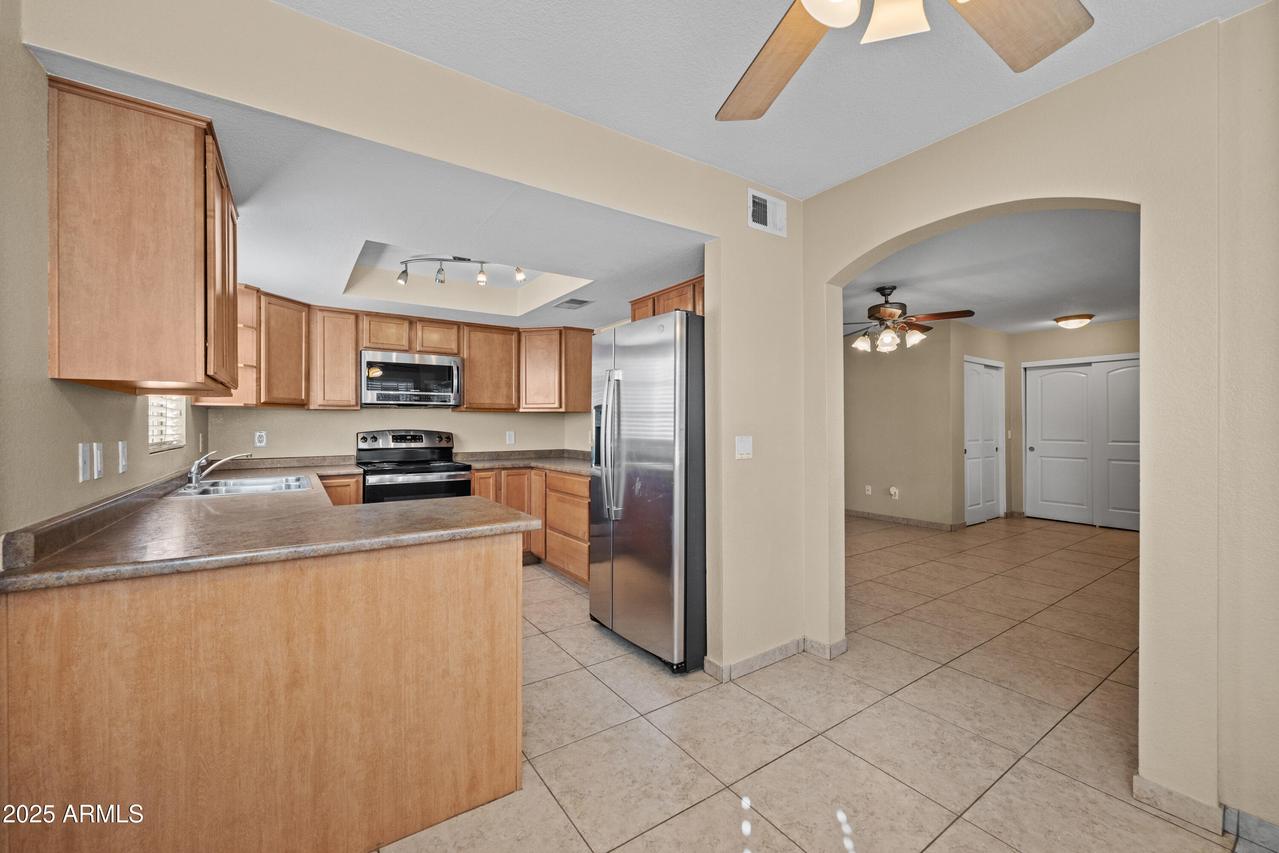 925 S Longmore #124, Mesa, AZ 85202