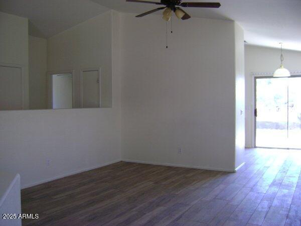 9925 E Diamond Ave., Mesa, AZ 85208