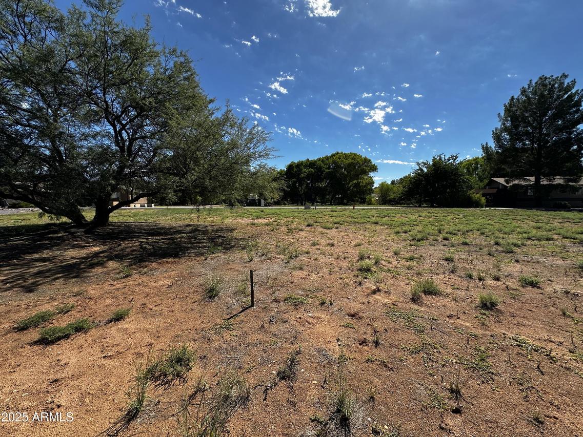 10295 E Cottonwood Ct. #136, Cornville, AZ 86325