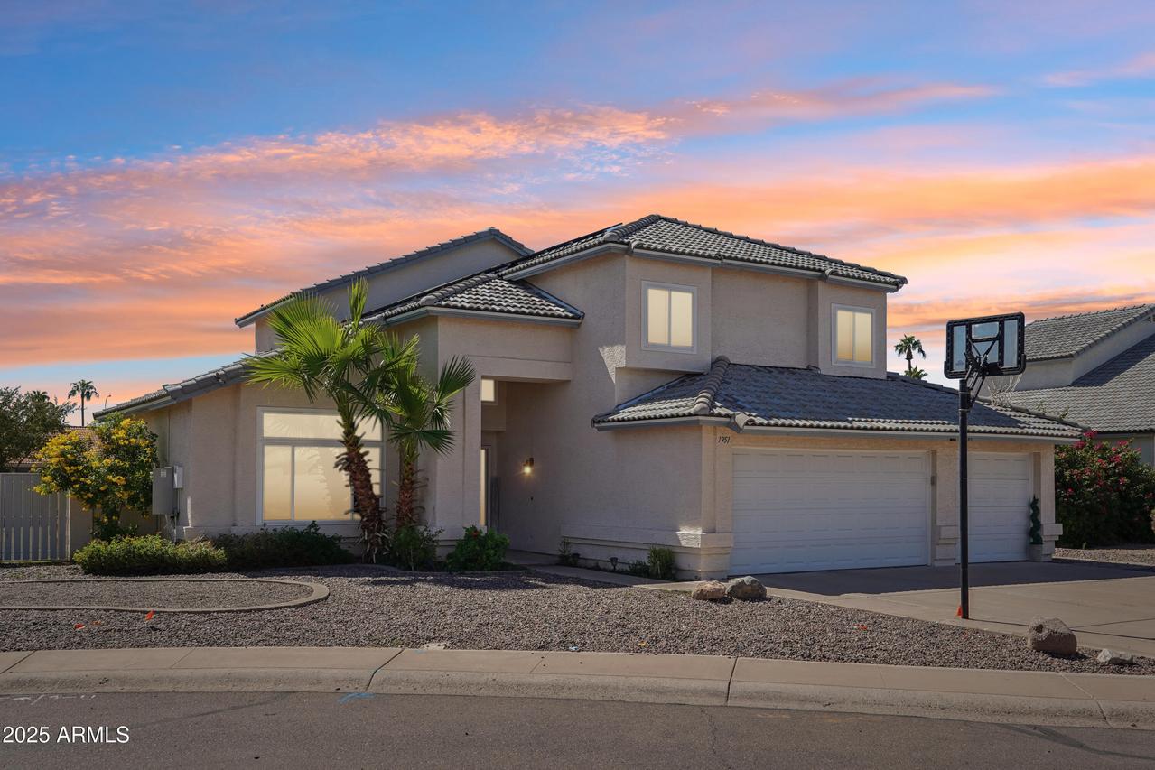 1951 E Baylor Ct., Chandler, AZ 85225
