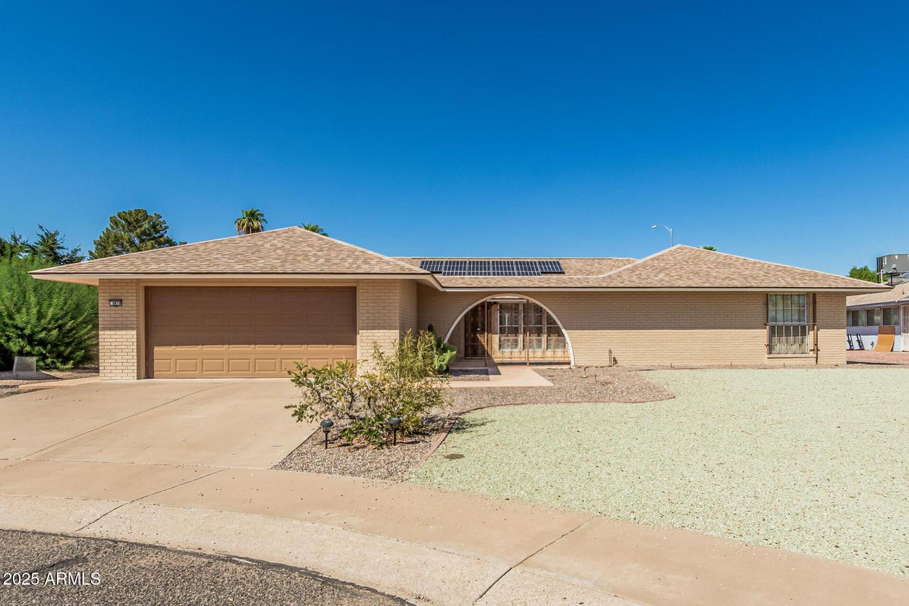 9870 W Comstock Ct., Sun City, AZ 85373