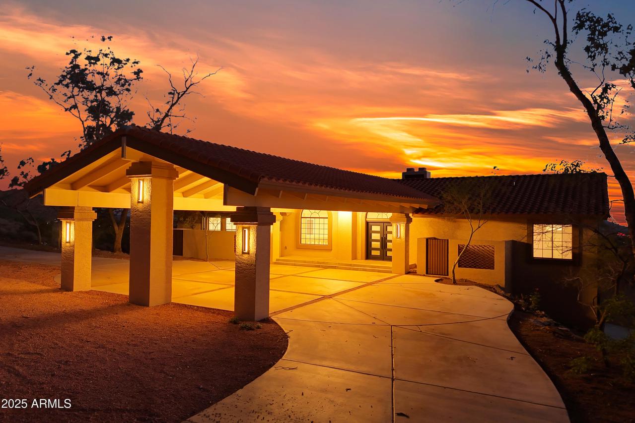 37020 N 31st Ave., Phoenix, AZ 85086