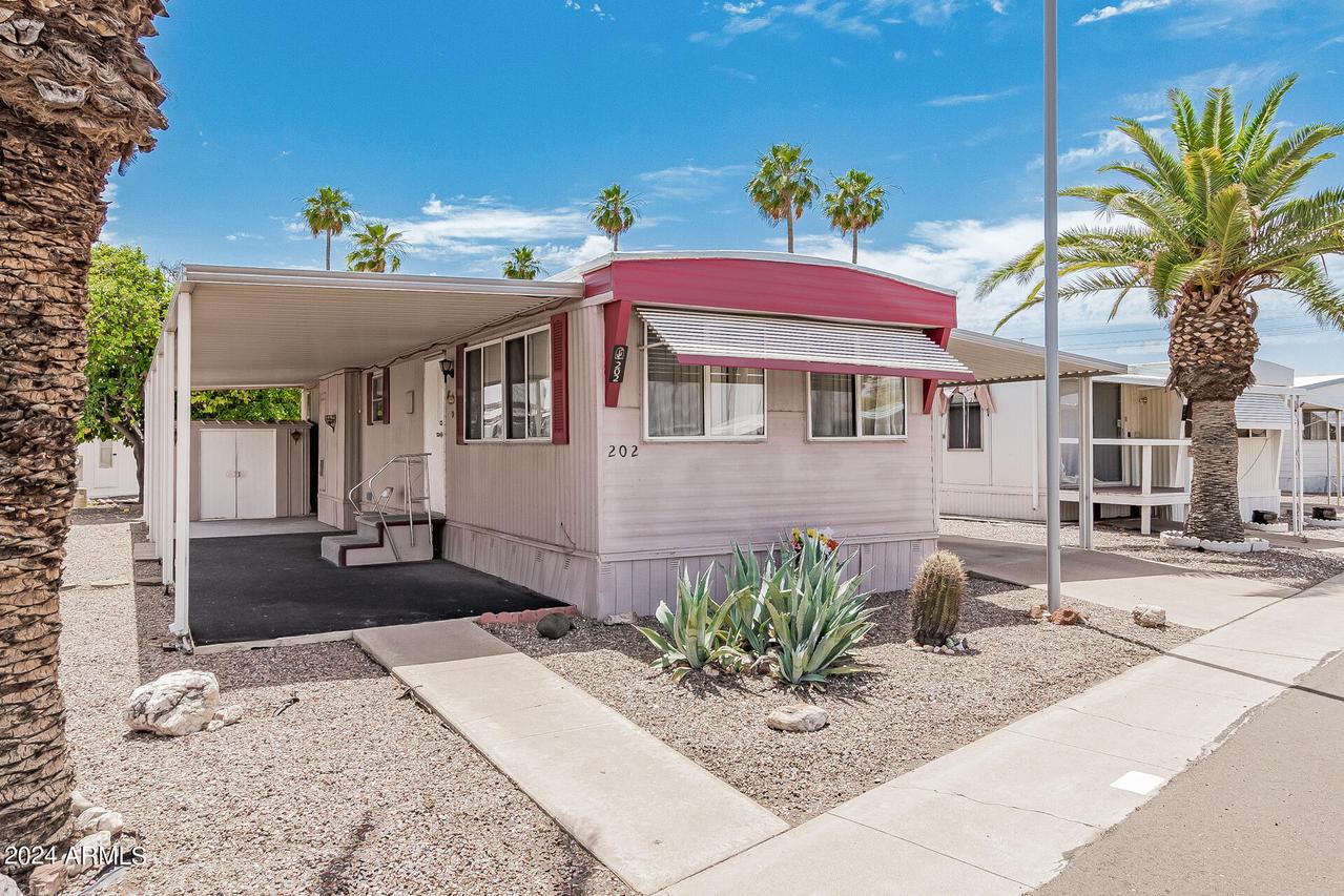 305 S Val Vista Dr. #202, Mesa, AZ 85204