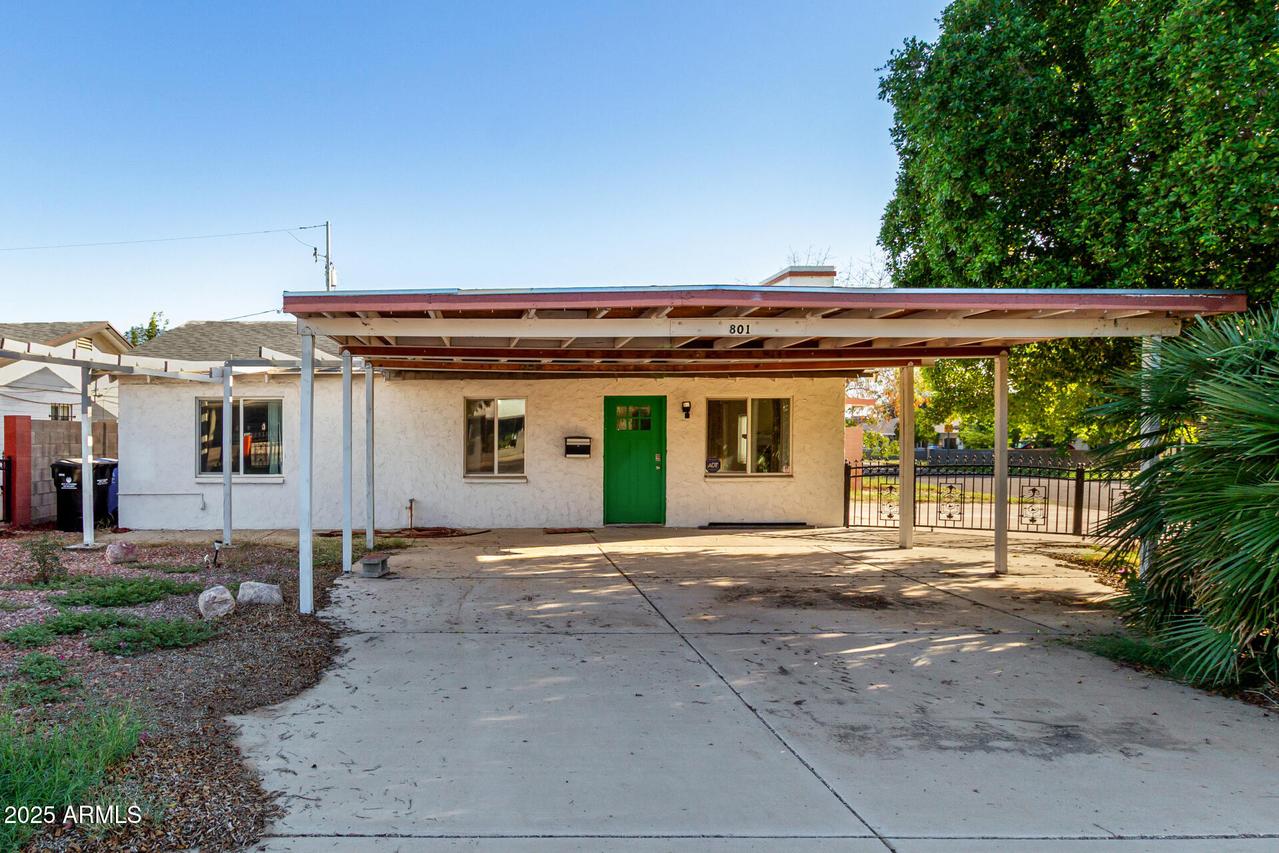 801 E Butler Dr., Phoenix, AZ 85020