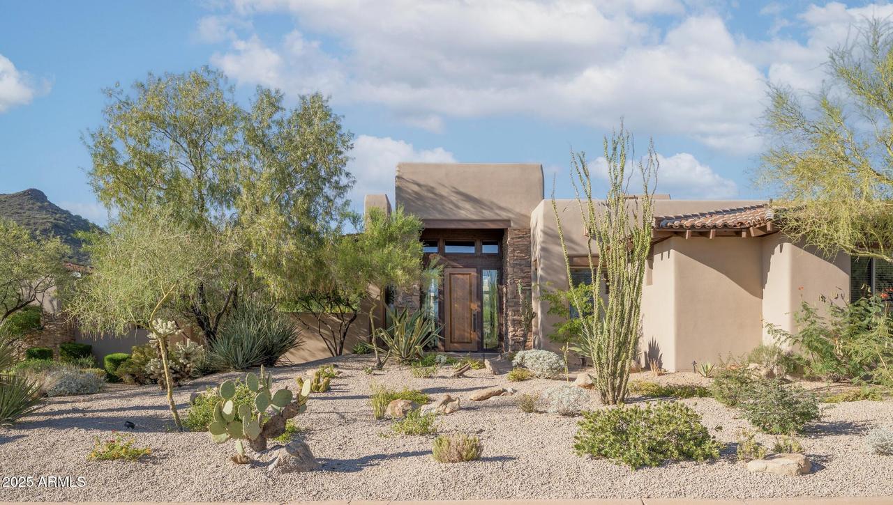 9810 E Forgotten Hills Dr., Scottsdale, AZ 85262