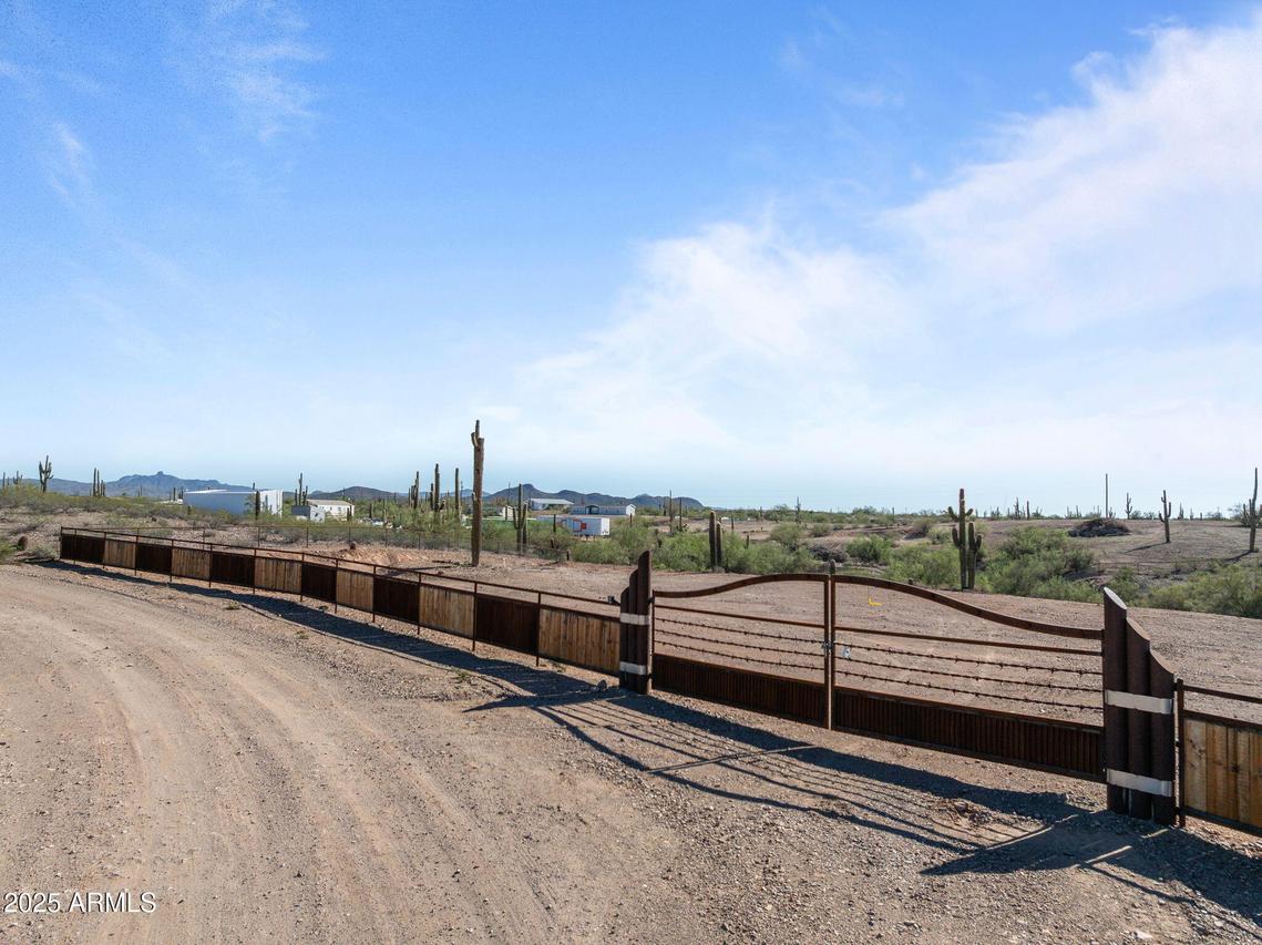 416XX N Us Highway 60, Morristown, AZ 85342