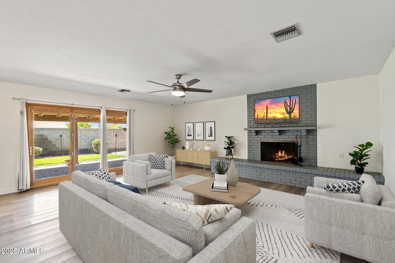 5319 E Gelding Dr., Scottsdale, AZ 85254