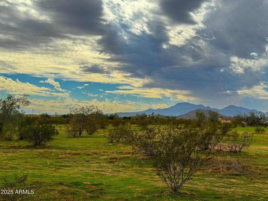 Huisatch Rd Lot D 1.25 Acres #-, Maricopa, AZ 85139