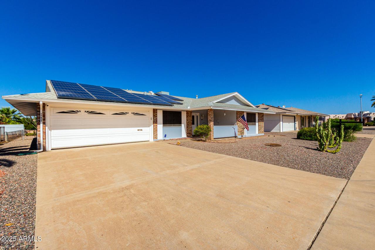 15608 N 105th Dr., Sun City, AZ 85351