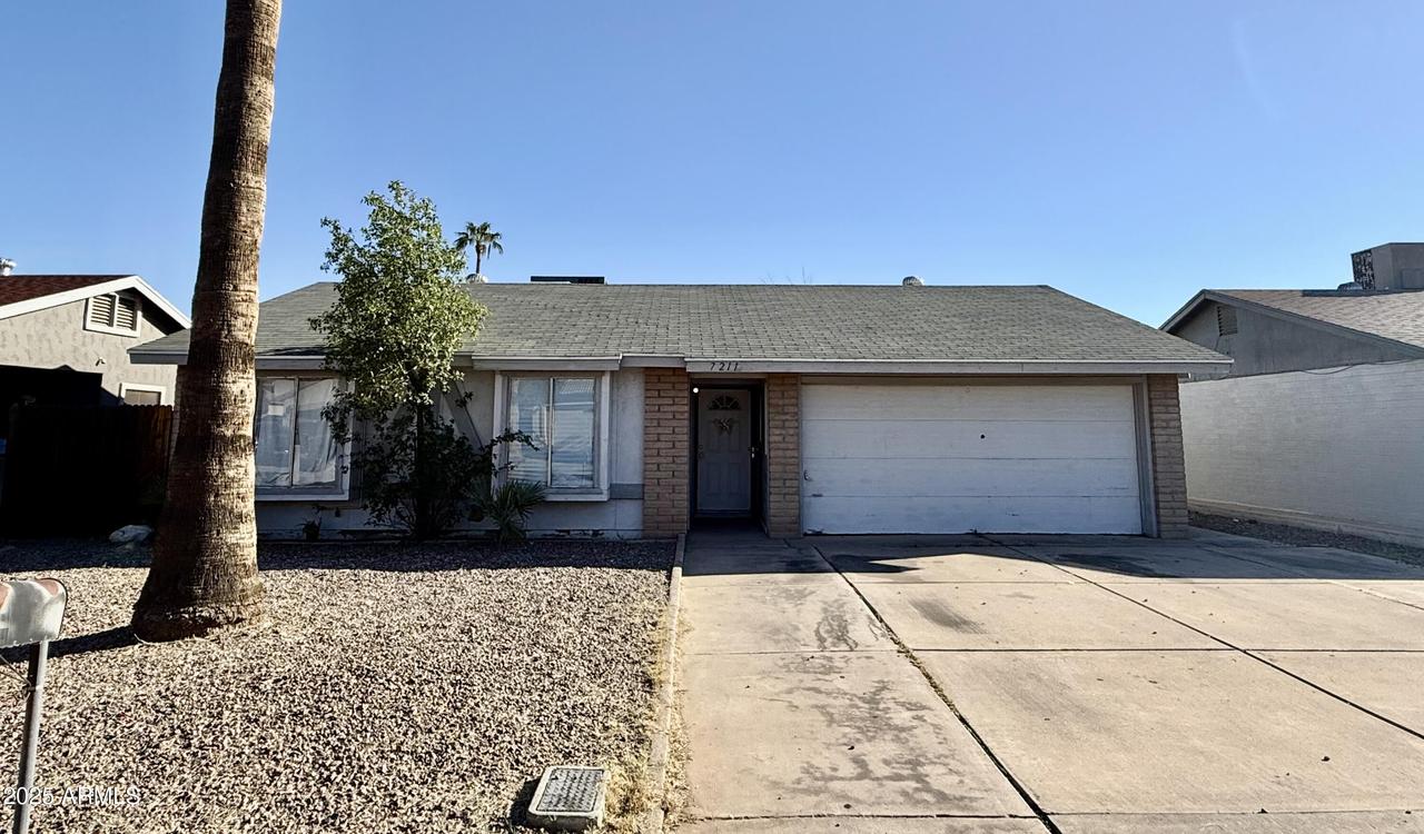 7211 W Claremont St., Glendale, AZ 85303