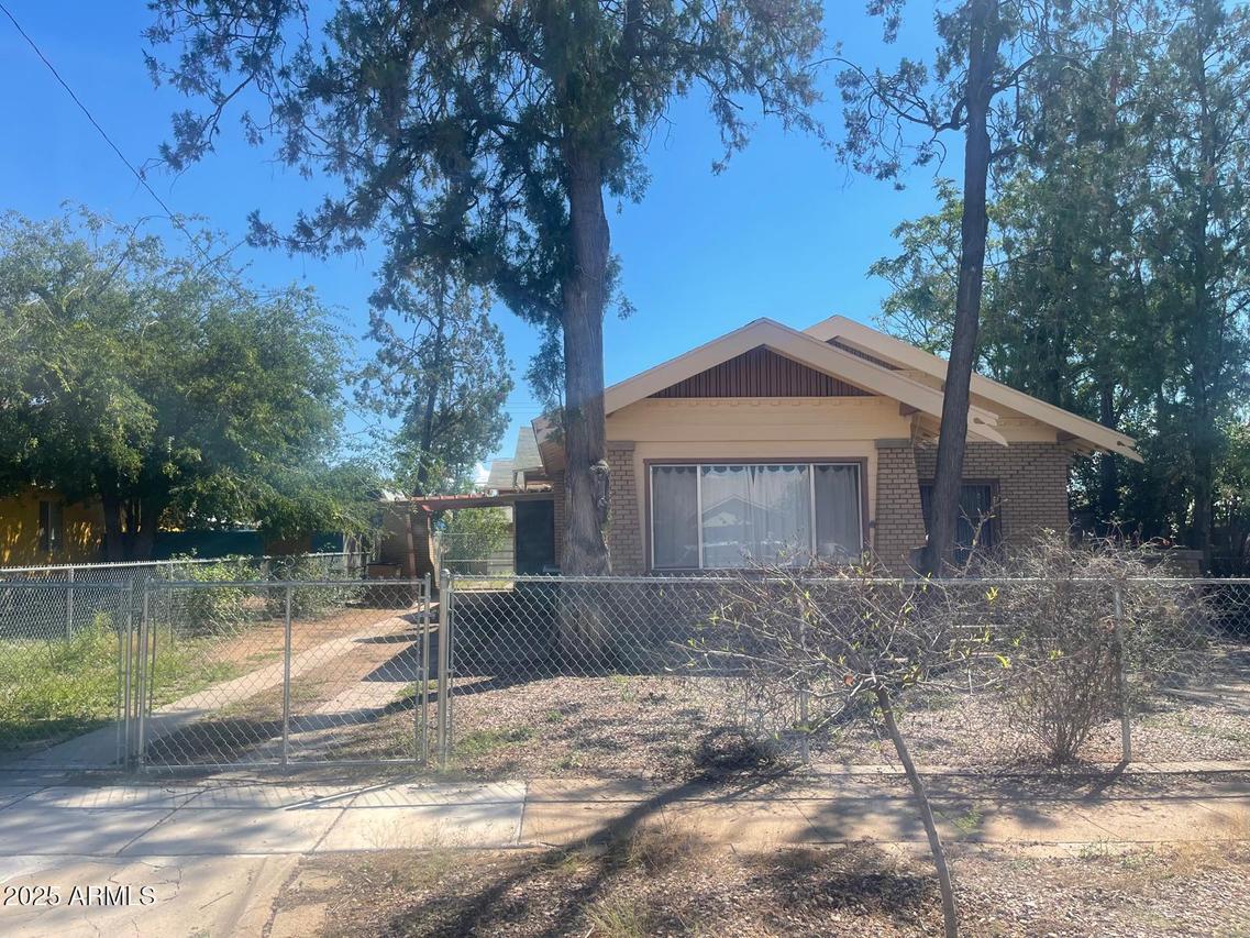 1325 E 11th St., Douglas, AZ 85607