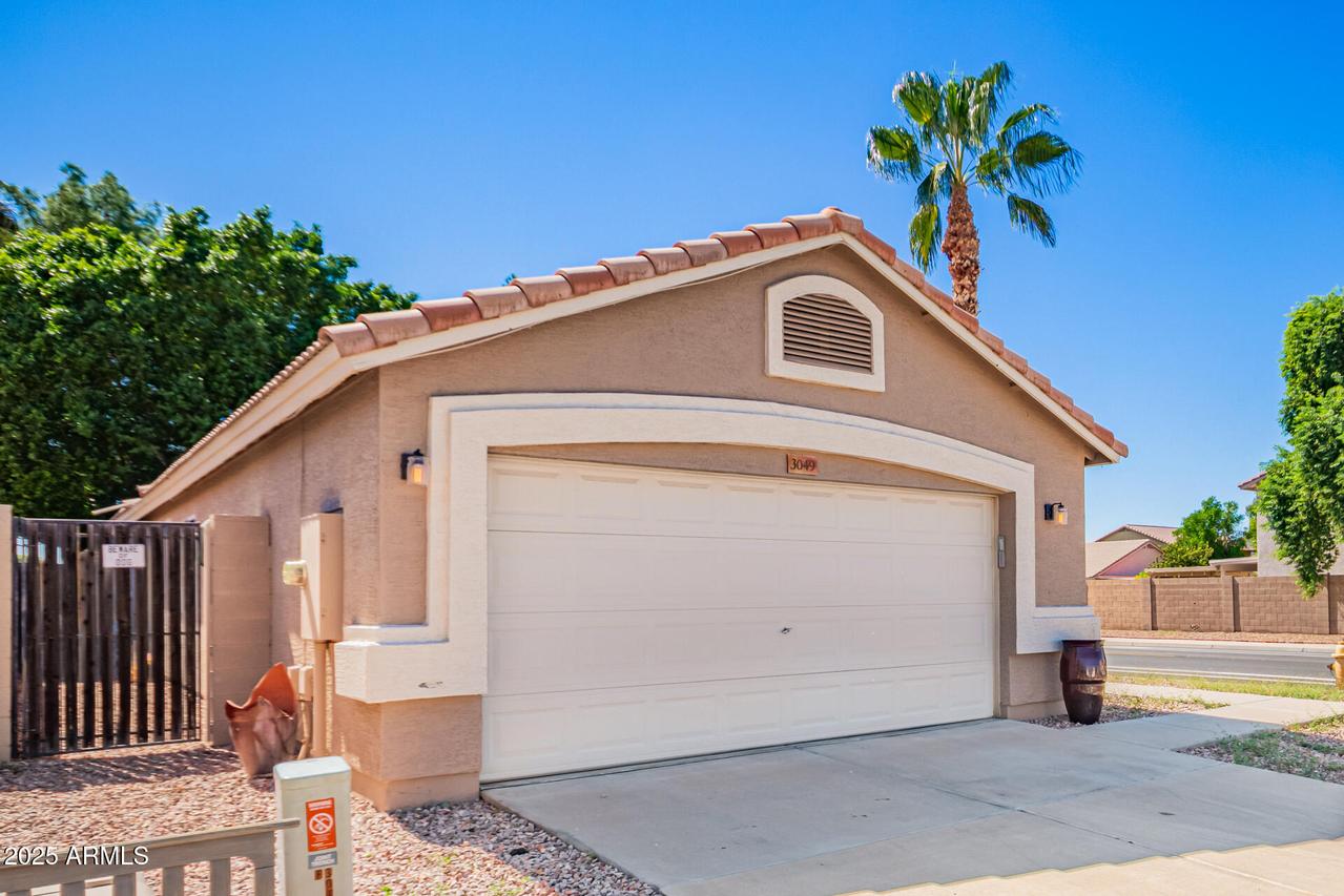 3049 W Covey Ln., Phoenix, AZ 85027