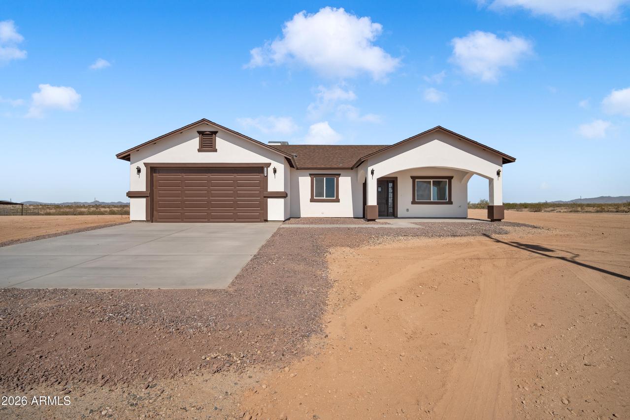 35532 W Chipman Rd., Tonopah, AZ 85354