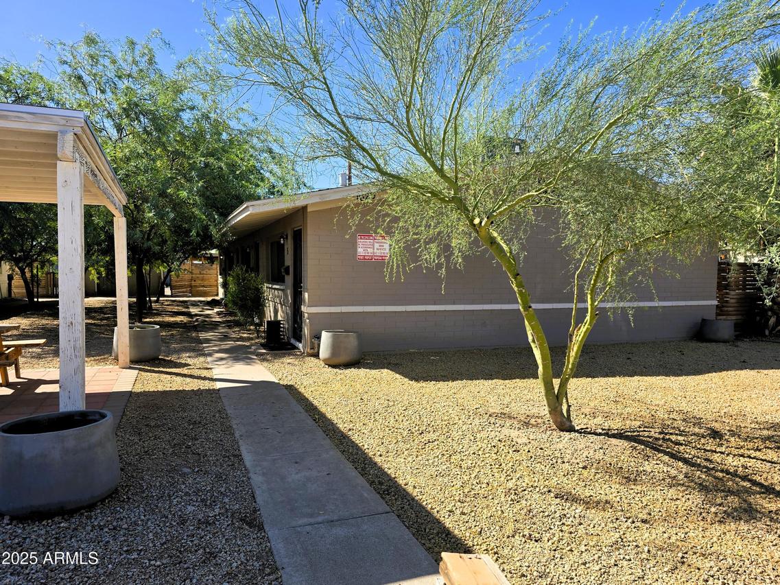 1629 W Fillmore St., Phoenix, AZ 85007
