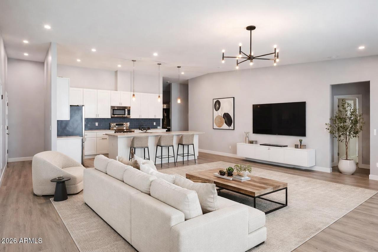 2511 E Broadway Rd., Phoenix, AZ 85040