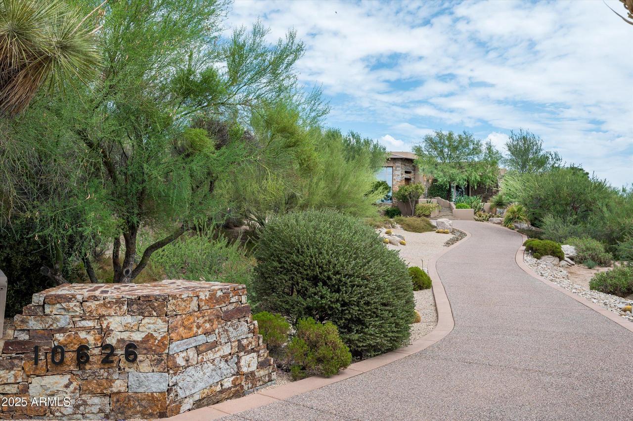 10626 E Palo Brea Dr., Scottsdale, AZ 85262
