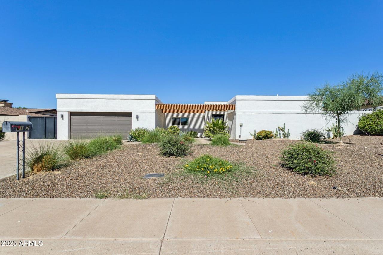 6102 E Cambridge Ave., Scottsdale, AZ 85257