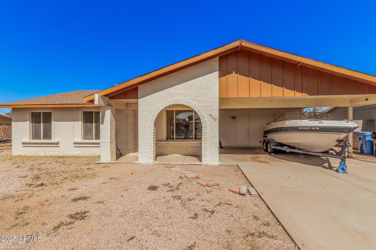 4502 E Pecan Rd., Phoenix, AZ 85040