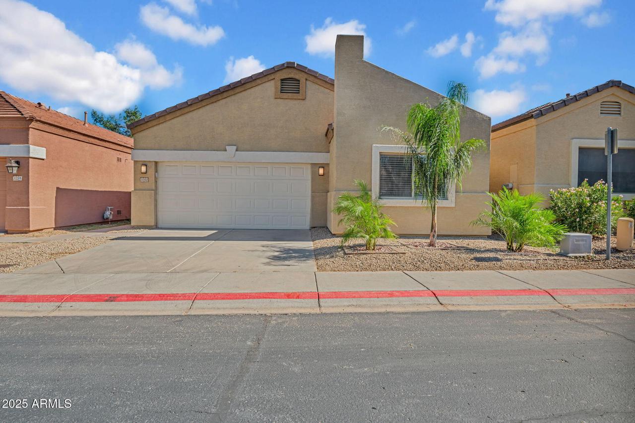 3252 E Maldonado Dr., Phoenix, AZ 85042