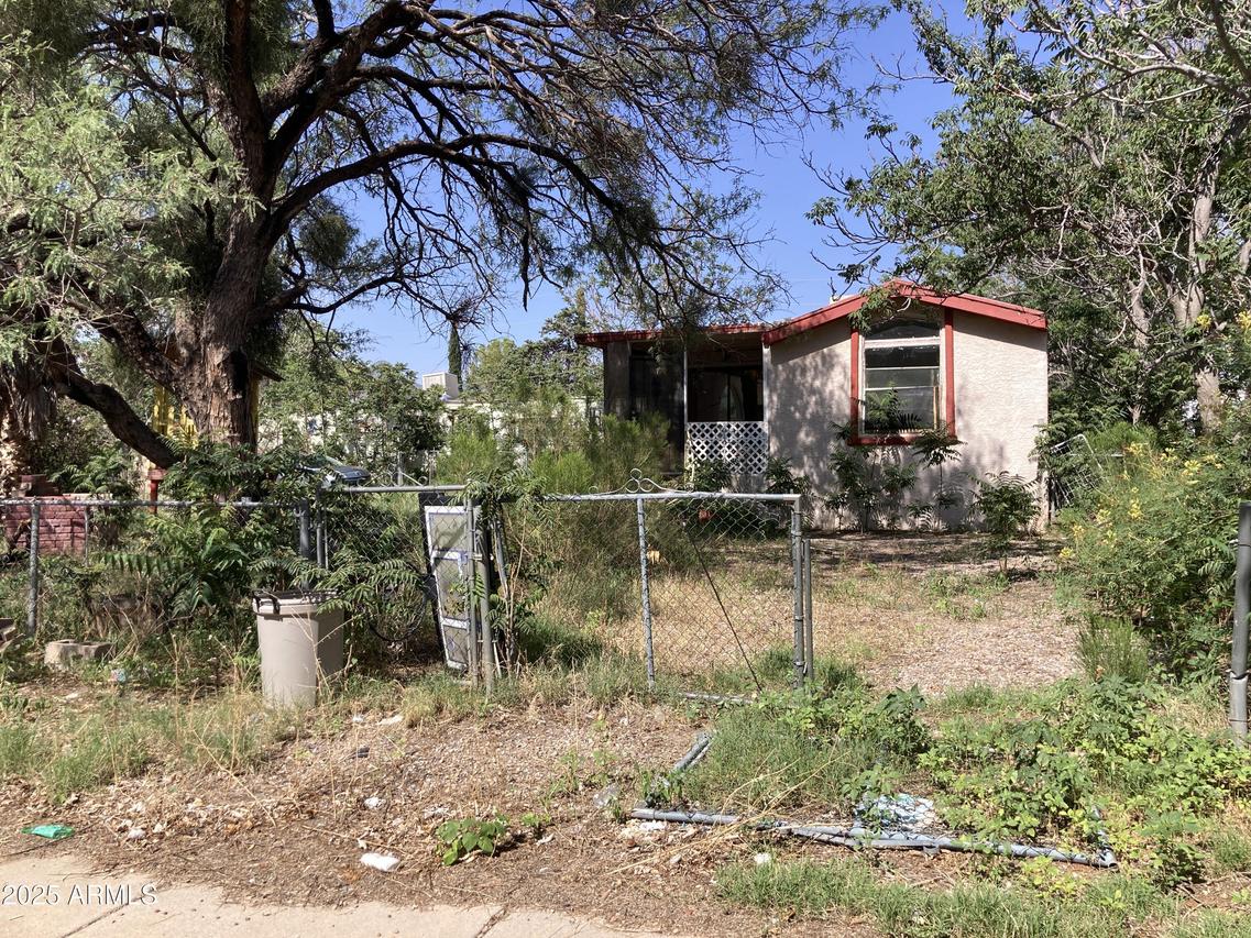 310 N 3rd St. #7, Sierra Vista, AZ 85635