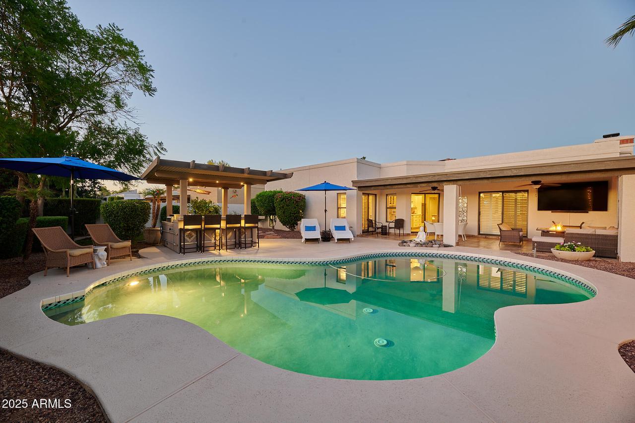 9372 N 83rd St., Scottsdale, AZ 85258