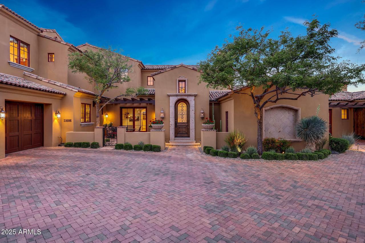 21606 W Palo Brea Cir., Buckeye, AZ 85396