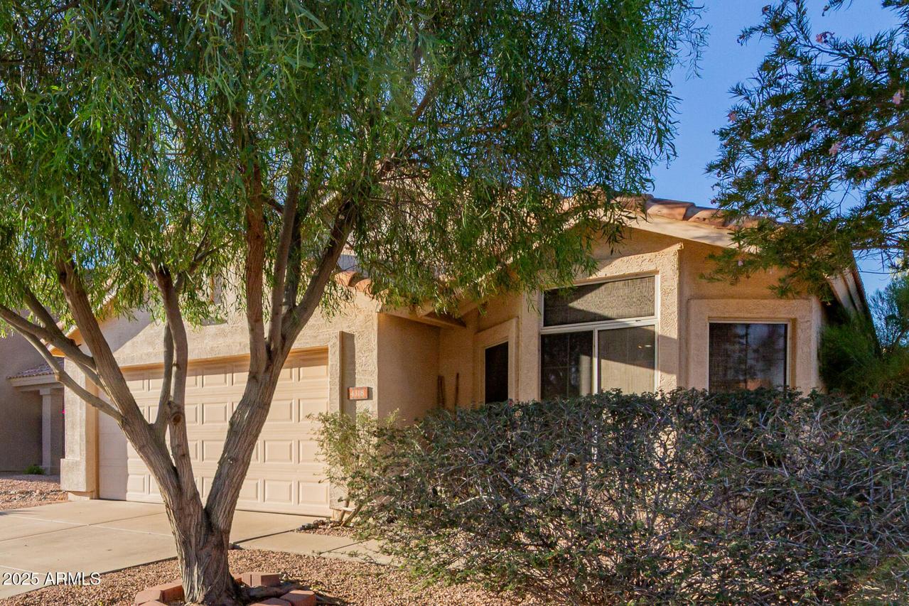 4318 E Graythorn Ave., Phoenix, AZ 85044