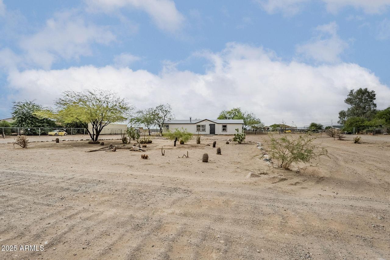 18119 W Peakview Rd., Surprise, AZ 85387