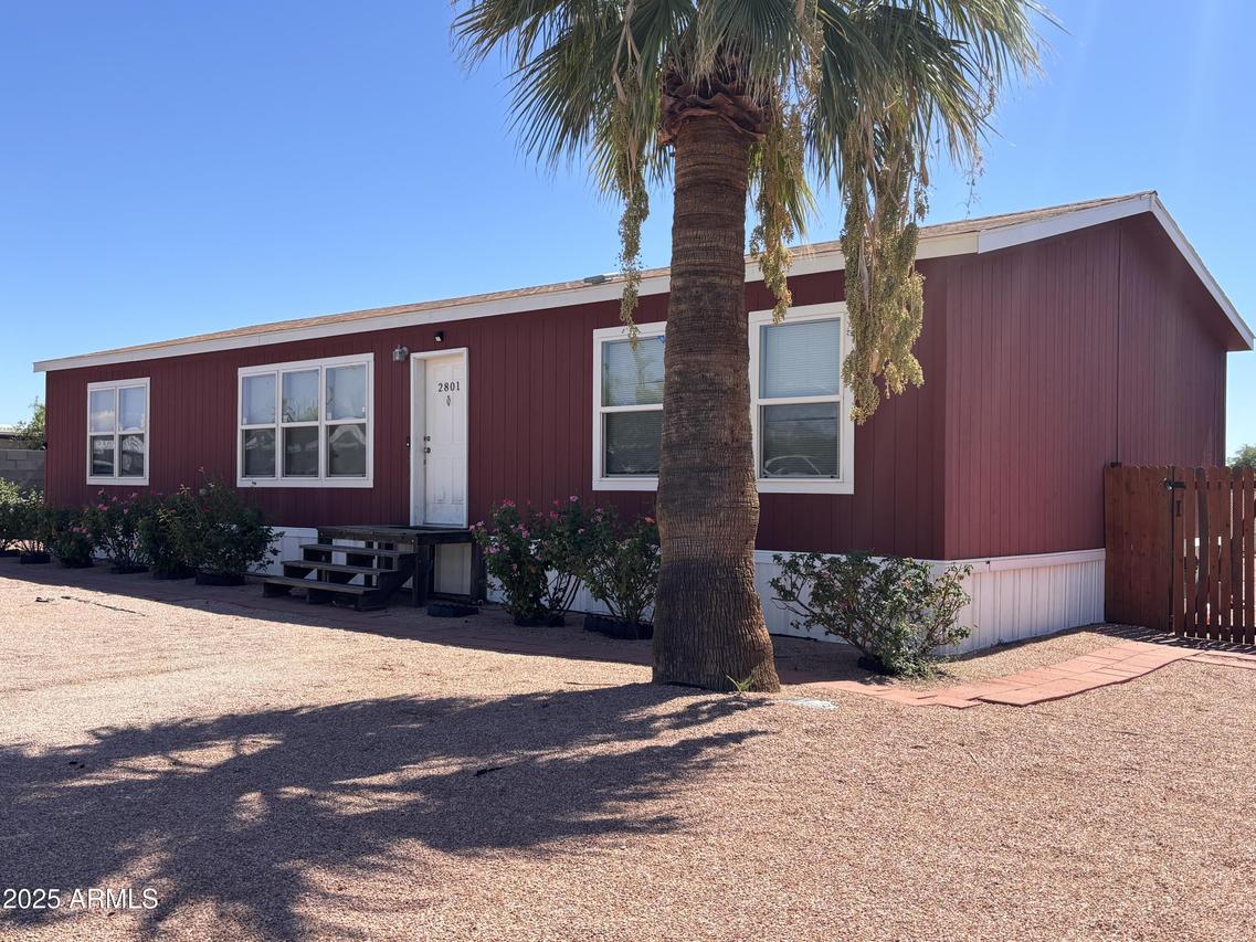 2801 E Wahalla Ln., Phoenix, AZ 85050