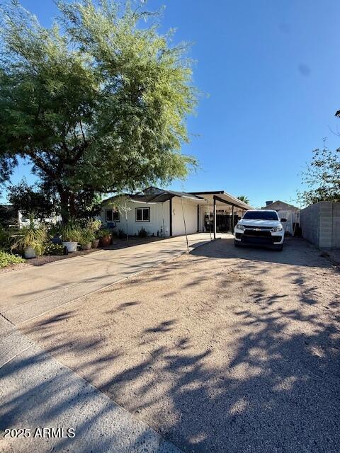 18021 N 1st Pl., Phoenix, AZ 85022