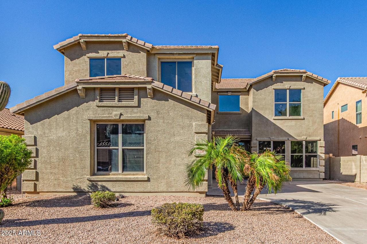 2330 E Renegade Tr., San Tan Valley, AZ 85143