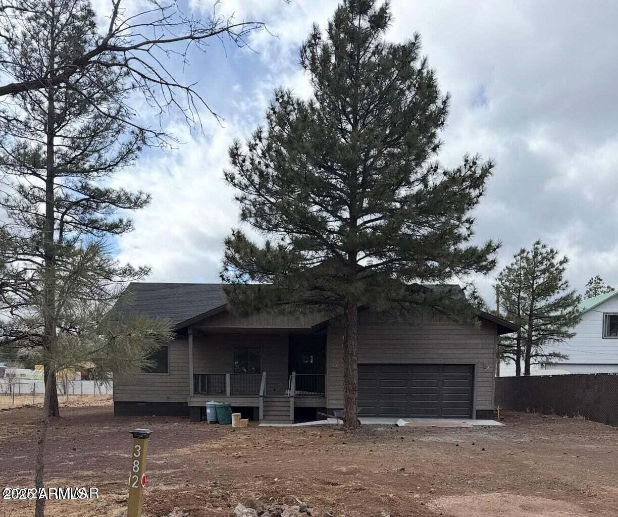 382 Riverside Dr., Lakeside, AZ 85929